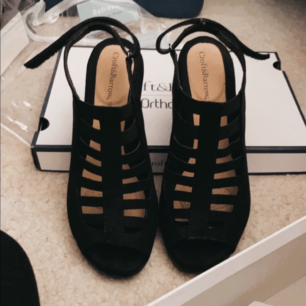 black high heels